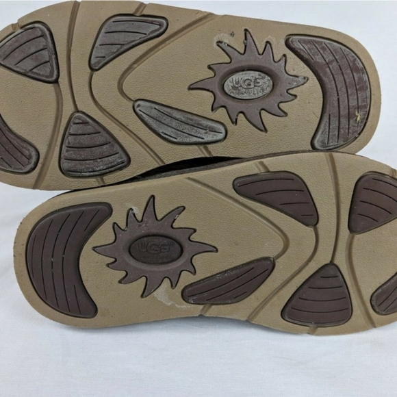 Rare UGG CARGO BOOTS - Picture 4 of 6